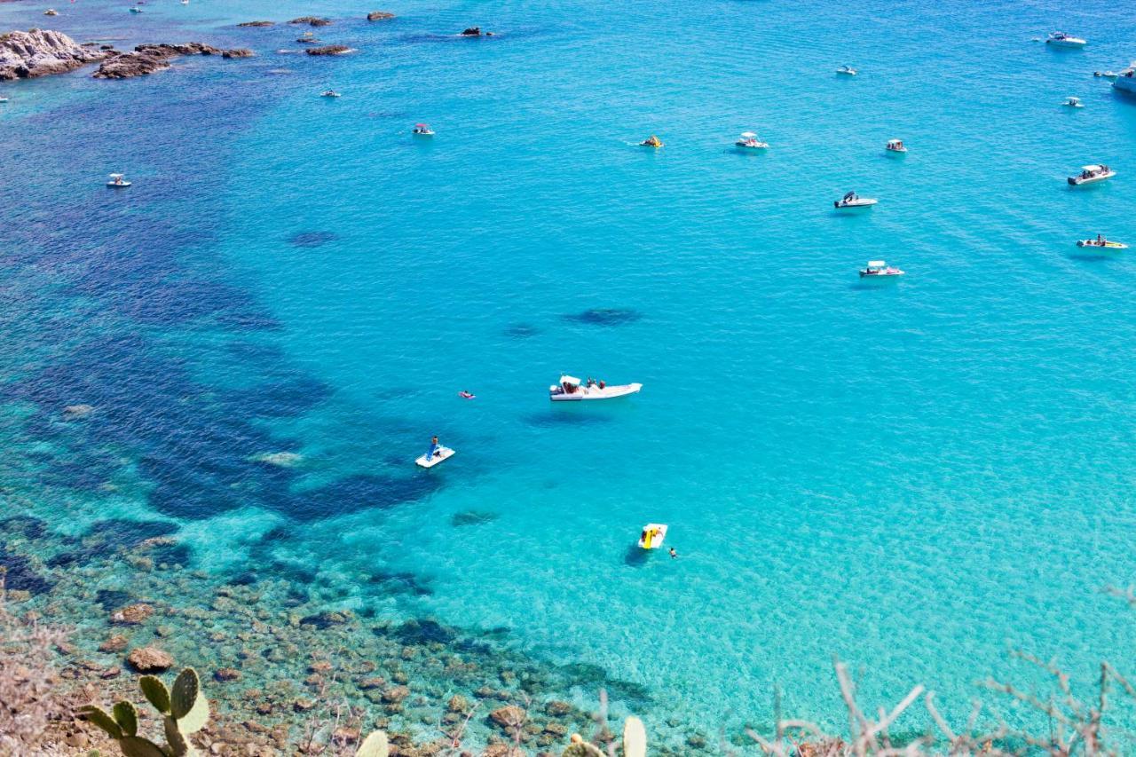 Grillo Superior Apartments Capo Vaticano Eksteriør billede